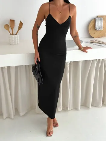 Kadın Askılı Uzun Elbise V Yaka Şık Gece Elbisesi Vücuda Oturan - Siyah