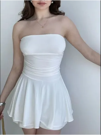 Kadın Straplez Mini Etek Görünümlü Şortlu Elbise Büzgülü Şık Yazlık - Beyaz