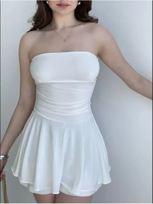 Kadın Straplez Mini Etek Görünümlü Şortlu Elbise Büzgülü Şık Yazlık - Beyaz Kadın Straplez Mini Etek Görünümlü Şortlu Elbise Büzgülü Şık Yazlık - Beyaz