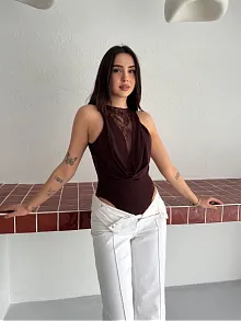 Kadın Dantel Detaylı Derin Dekolte Body Şık Kolsuz Yazlık Bodysuit - Kahvrenegi