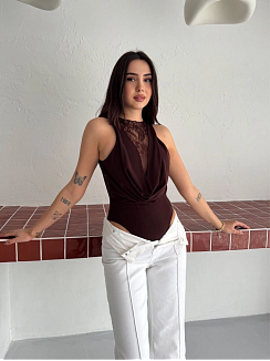 Kadın Dantel Detaylı Derin Dekolte Body Şık Kolsuz Yazlık Bodysuit - Kahvrenegi Kadın Dantel Detaylı Derin Dekolte Body Şık Kolsuz Yazlık Bodysuit - Kahvrenegi