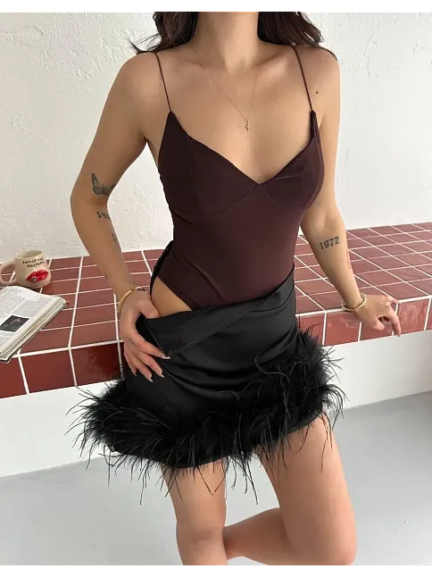 Kadın Derin Dekolte Askılı Body Sırt Dekolteli Şık Kolsuz Yazlık Bodysuit - Kahverengi