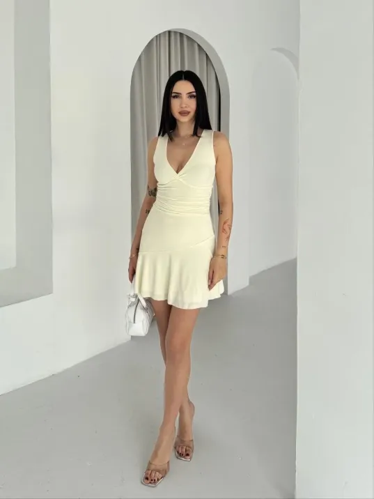 Kadın Derin V Yaka Sırt Dekolteli Mini Elbise Drapeli Şık Kolsuz - Açık Sarı