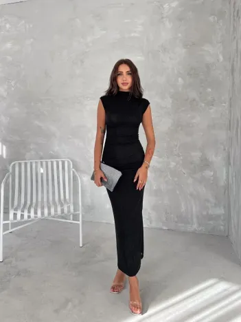 Kadın Likralı Simli Kumaş Yandan Yırtmaçlı Uzun Elbise Şık Kolsuz Abiye - Siyah