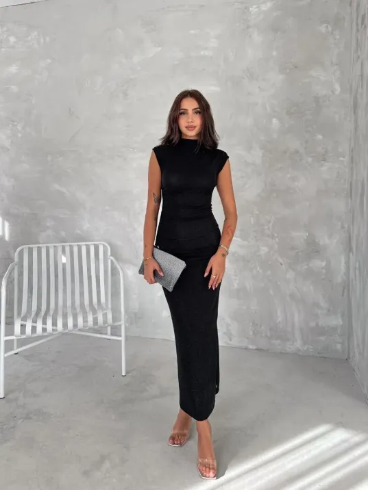 Kadın Likralı Simli Kumaş Yandan Yırtmaçlı Uzun Elbise Şık Kolsuz Abiye - Siyah