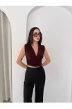 Kadın Vatkalı Kolsuz V Yaka Drapeli Crop Bluz Likralı Fit - Kahverengi Kadın Vatkalı Kolsuz V Yaka Drapeli Crop Bluz Likralı Fit - Kahverengi