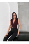 Kadın Vatkalı Kolsuz V Yaka Drapeli Crop Bluz Likralı Fit - Kahverengi Kadın Vatkalı Kolsuz V Yaka Drapeli Crop Bluz Likralı Fit - Kahverengi