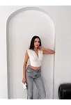 Kadın Vatkalı Kolsuz V Yaka Drapeli Crop Bluz Likralı Fit - Beyaz