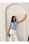 Kadın Vatkalı Kolsuz V Yaka Drapeli Crop Bluz Likralı Fit - Bebek Mavisi