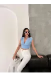 Kadın Vatkalı Kolsuz V Yaka Drapeli Crop Bluz Likralı Fit - Bebek Mavisi Kadın Vatkalı Kolsuz V Yaka Drapeli Crop Bluz Likralı Fit - Bebek Mavisi