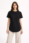 Kadın Basic T-shirt Kısa Kol Bisiklet Yaka Oval Kesim Tişört - Siyah Kadın Basic T-shirt Kısa Kol Bisiklet Yaka Oval Kesim Tişört - Siyah