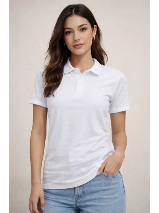 Kadın Polo Yaka Pike Kumaş Düğmeli Basic Tişört T-shirt Günlük Rahat - Beyaz Kadın Polo Yaka Pike Kumaş Düğmeli Basic Tişört T-shirt Günlük Rahat - Beyaz