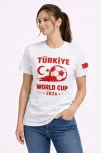 Kadın Türkiye World Cup 2026 Baskılı Tişört Futbol Temalı Forma T-shirt - Beyaz Kadın Türkiye World Cup 2026 Baskılı Tişört Futbol Temalı Forma T-shirt - Beyaz