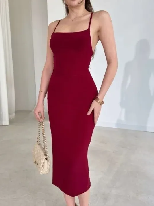 Kadın İp Askılı Sırt Dekolteli Bağlama Detaylı Yırtmaçlı Midi Elbise - Bordo