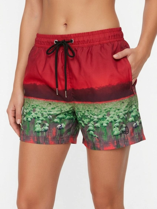 Kadın Deniz Şortu Fermuarlı Cepli File Astarlı Hızlı Kuruyan Premium - Kırmızı Kadın Deniz Şortu Fermuarlı Cepli File Astarlı Hızlı Kuruyan Premium - Kırmızı