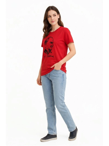 Kadın Atatürk Baskılı Tişört Kısa Kollu Bisiklet Yaka T-shirt - Kırmızı Kadın Atatürk Baskılı Tişört Kısa Kollu Bisiklet Yaka T-shirt - Kırmızı