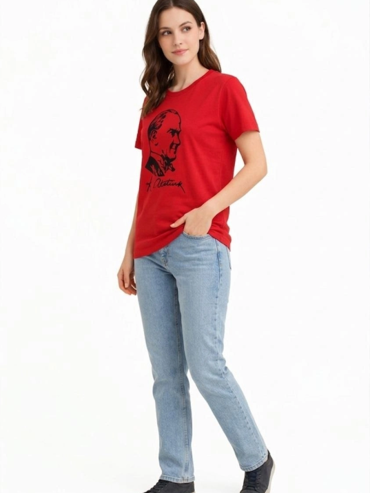 Kadın Atatürk Baskılı Tişört Kısa Kollu Bisiklet Yaka T-shirt - Kırmızı Kadın Atatürk Baskılı Tişört Kısa Kollu Bisiklet Yaka T-shirt - Kırmızı