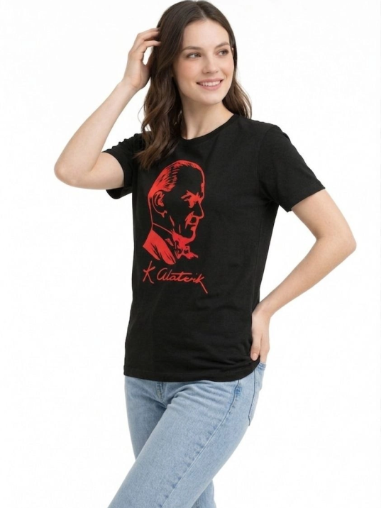 Kadın Atatürk Baskılı Tişört Kısa Kollu Bisiklet Yaka T-shirt - Siyah Kadın Atatürk Baskılı Tişört Kısa Kollu Bisiklet Yaka T-shirt - Siyah