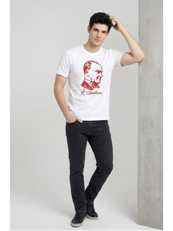 Erkek Atatürk Baskılı Tişört Kısa Kollu Bisiklet Yaka T-shirt - Beyaz Erkek Atatürk Baskılı Tişört Kısa Kollu Bisiklet Yaka T-shirt - Beyaz