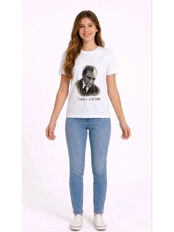 Kız Çocuk Atatürk Baskılı Tişört Kısa Kollu Bisiklet Yaka T-shirt - Beyaz Kız Çocuk Atatürk Baskılı Tişört Kısa Kollu Bisiklet Yaka T-shirt - Beyaz