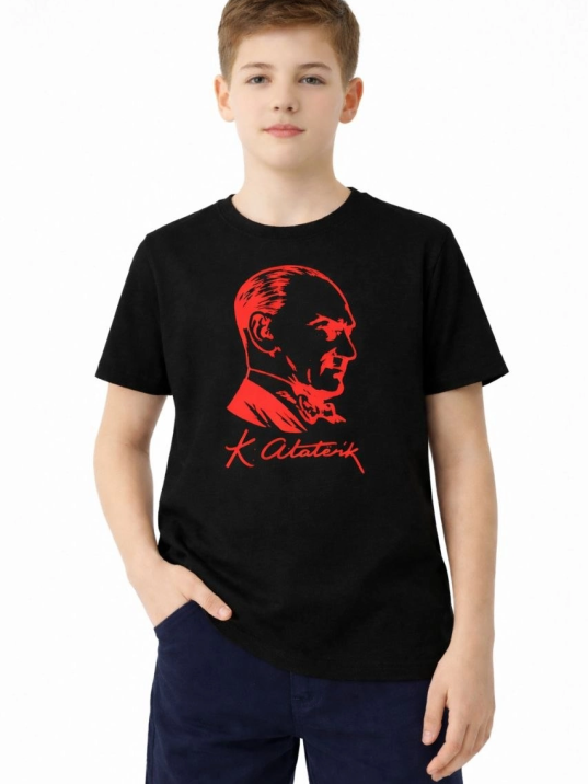 Erkek Çocuk Atatürk Baskılı Tişört Kısa Kollu Bisiklet Yaka T-shirt - Siyah Erkek Çocuk Atatürk Baskılı Tişört Kısa Kollu Bisiklet Yaka T-shirt - Siyah