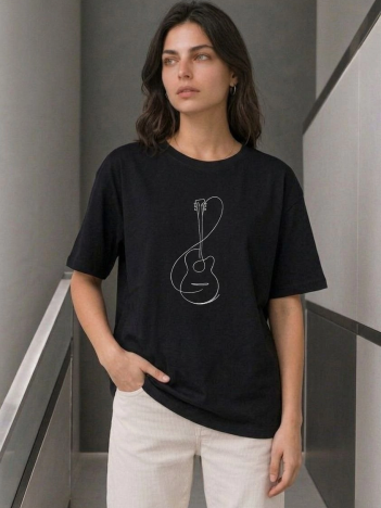 Kadın Minimal Gitar Baskılı Tişört T-shirt Yazlık Kısa Kol Bisiklet Yaka T-shirt - Siyah