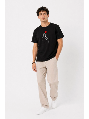 Erkek Kore Parmak Kalp Aşk Temalı Minimal Baskılı Tişört Yazlık Kısa Kol T-shirt - Siyah