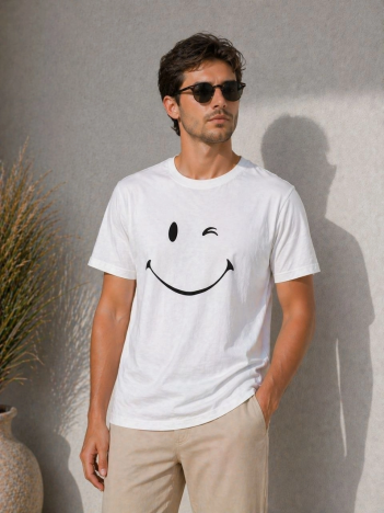 Erkek Minimal Gülümseyen Yüz Baskılı Tişört Kısa Kol Yazlık T-shirt - Beyaz