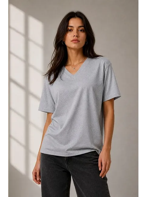 Kadın V Yaka Basic Tişört Kısa Kol Yazlık Regular Fit T-shirt - Gri Kadın V Yaka Basic Tişört Kısa Kol Yazlık Regular Fit T-shirt - Gri