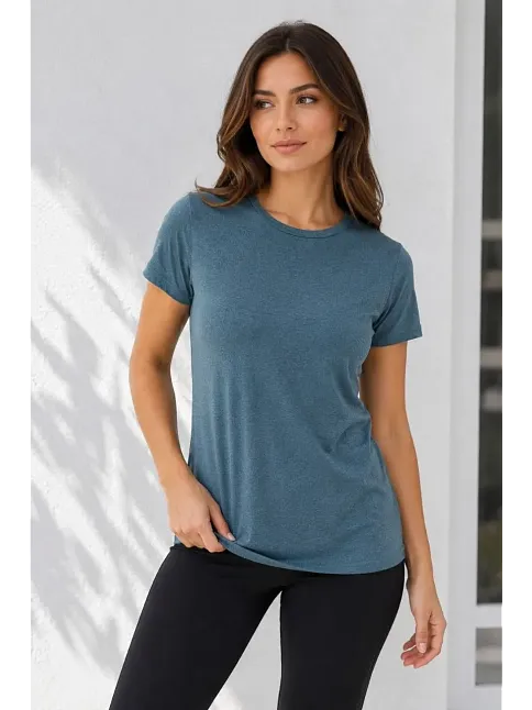 Kadın Basic Tişört Bisiklet Yaka Kısa Kol Günlük Yazlık Slim Fit T-shirt - Füme Kadın Basic Tişört Bisiklet Yaka Kısa Kol Günlük Yazlık Slim Fit T-shirt - Füme