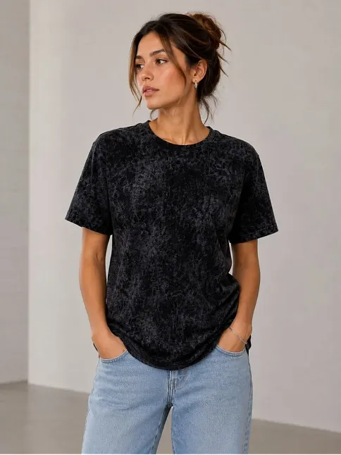 Kadın Yıkamalı Washed Effect Tişört Bisiklet Yaka Sokak Stil Kısa Kol T-shirt - Siyah Kadın Yıkamalı Washed Effect Tişört Bisiklet Yaka Sokak Stil Kısa Kol T-shirt - Siyah