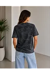 Kadın Batik Desenli Tişört Bisiklet Yaka Kısa Kol Regular Fit T-shirt - Siyah Kadın Batik Desenli Tişört Bisiklet Yaka Kısa Kol Regular Fit T-shirt - Siyah