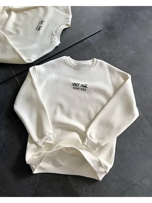 Kadın Bisiklet Yaka 3 İplik Baskılı Oversize Sweatshirt - Beyaz