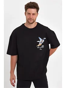 Erkek Melek Baskılı T-shirt Kısa Kol Bisiklet Yaka Rahat Kalıp Günlük Tişört - Siyah