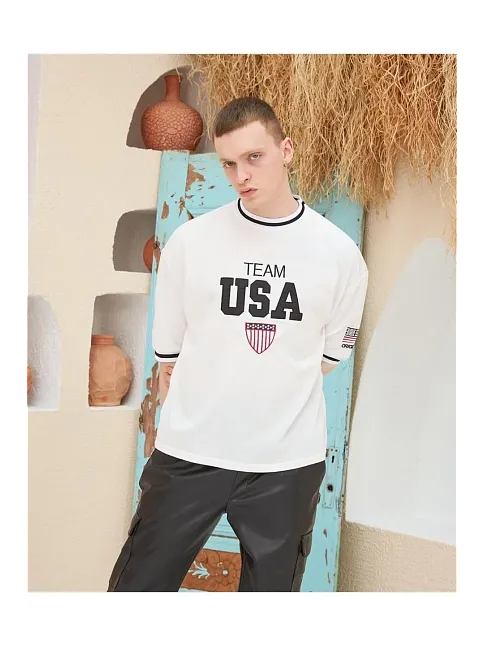Erkek Bisiklet Yaka Tişört Nakış İşlemeli Kısa Kol Oversize T-shirt - Beyaz