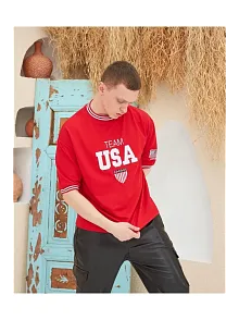 Erkek Bisiklet Yaka Tişört Nakış İşlemeli Kısa Kol Oversize T-shirt - Kırmızı