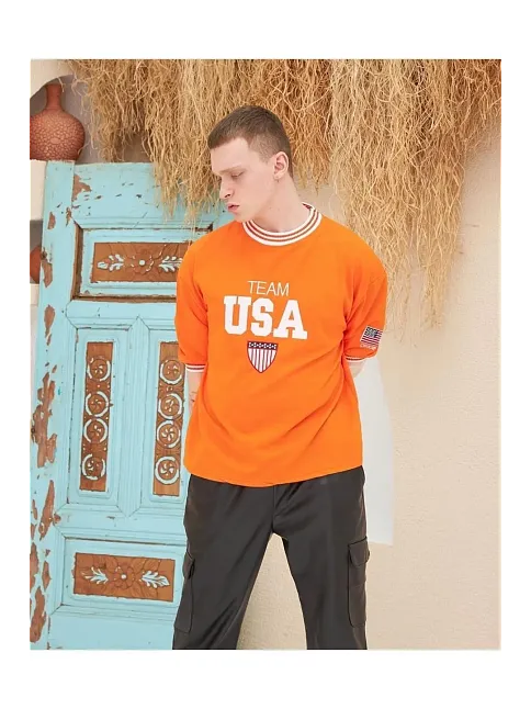 Erkek Bisiklet Yaka Tişört Nakış İşlemeli Kısa Kol Oversize T-shirt - Turuncu