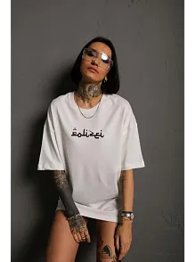 Kadın Bisiklet Yakalı Sırt Baskılı  Kısa Kol Oversize T-shirt - Beyaz
