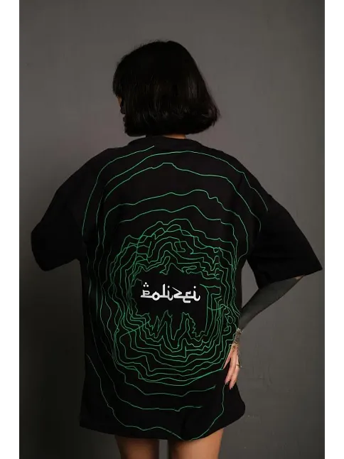 Kadın Bisiklet Yakalı Sırt Baskılı Oversize Kısa Kol T-shirt - Siyah