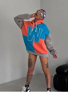 Kadın W Nakış İşlemeli Kapüşonlu 3 İplik Pamuklu Parçalı Sweatshirt Hoodie - Mavi