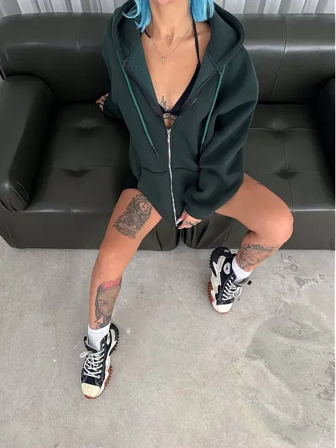 Kadın 3 İplik Pamuklu Kapüşonlu Kanguru Cepli Baskılı Oversize Hoodie Sweatshirt - Haki