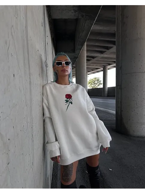 Kadın 3 İplik Pamuklu Bisiklet Yaka Gül Baskılı Sweatshirt - Beyazbeyaz
