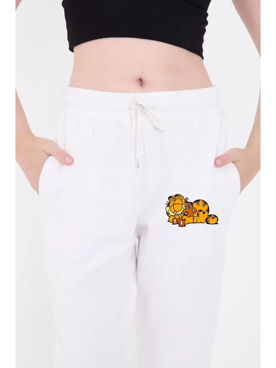 Kadın Üç İplik Pamuklu Baskılı Paçası Lastikli Cepli Eşofman Pantolon - Beyaz Kadın Üç İplik Pamuklu Baskılı Paçası Lastikli Cepli Eşofman Pantolon - Beyaz