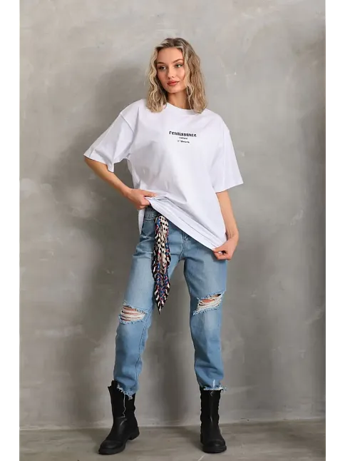 Kadın Kısa Kol Yazlık Tişört Bisiklet Yaka Baskılı Oversize T-shirt - Beyaz