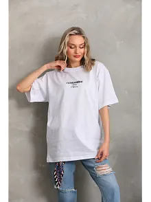 Kadın Kısa Kol Yazlık Tişört Bisiklet Yaka Baskılı Oversize T-shirt - Beyaz