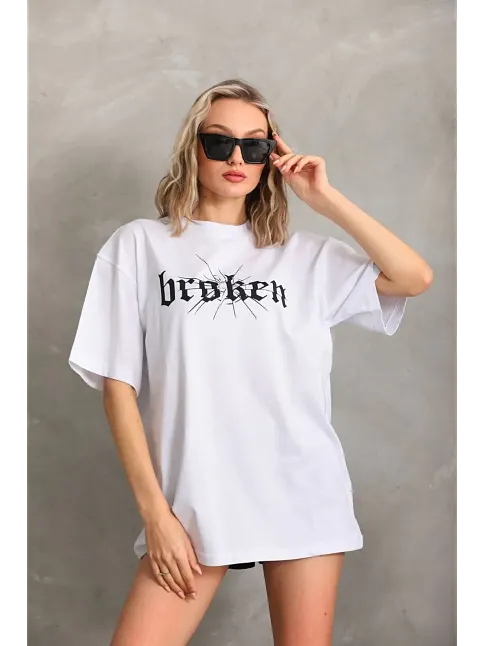 Kadın Kısa Kol Yazlık Tişört Bisiklet Yaka Baskılı Oversize T-shirt - Beyaz