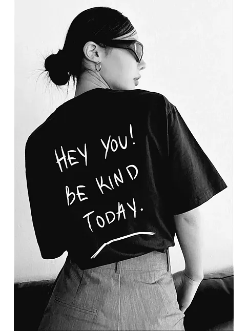 Kadın Baskılı T-shirt Kısa Kol Bisiklet Yaka Oversize Rahat Kalıp Tişört T-shirt - Siyah