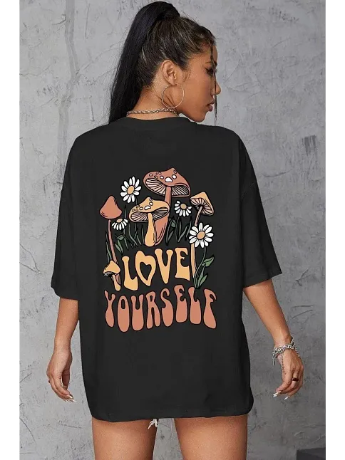 Kadın Baskılı Oversize Kısa Kol T-shirt - Siyah