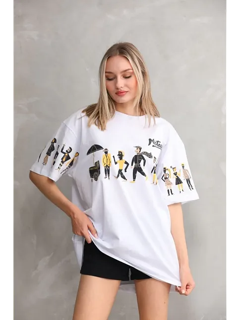 Kadın Bisiklet Yaka Baskılı Oversize T-shirt - Beyaz