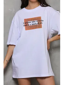 Kadın Baskılı T-shirt Kısa Kol Bisiklet Yaka Oversize Rahat Kalıp Tişört - Beyaz